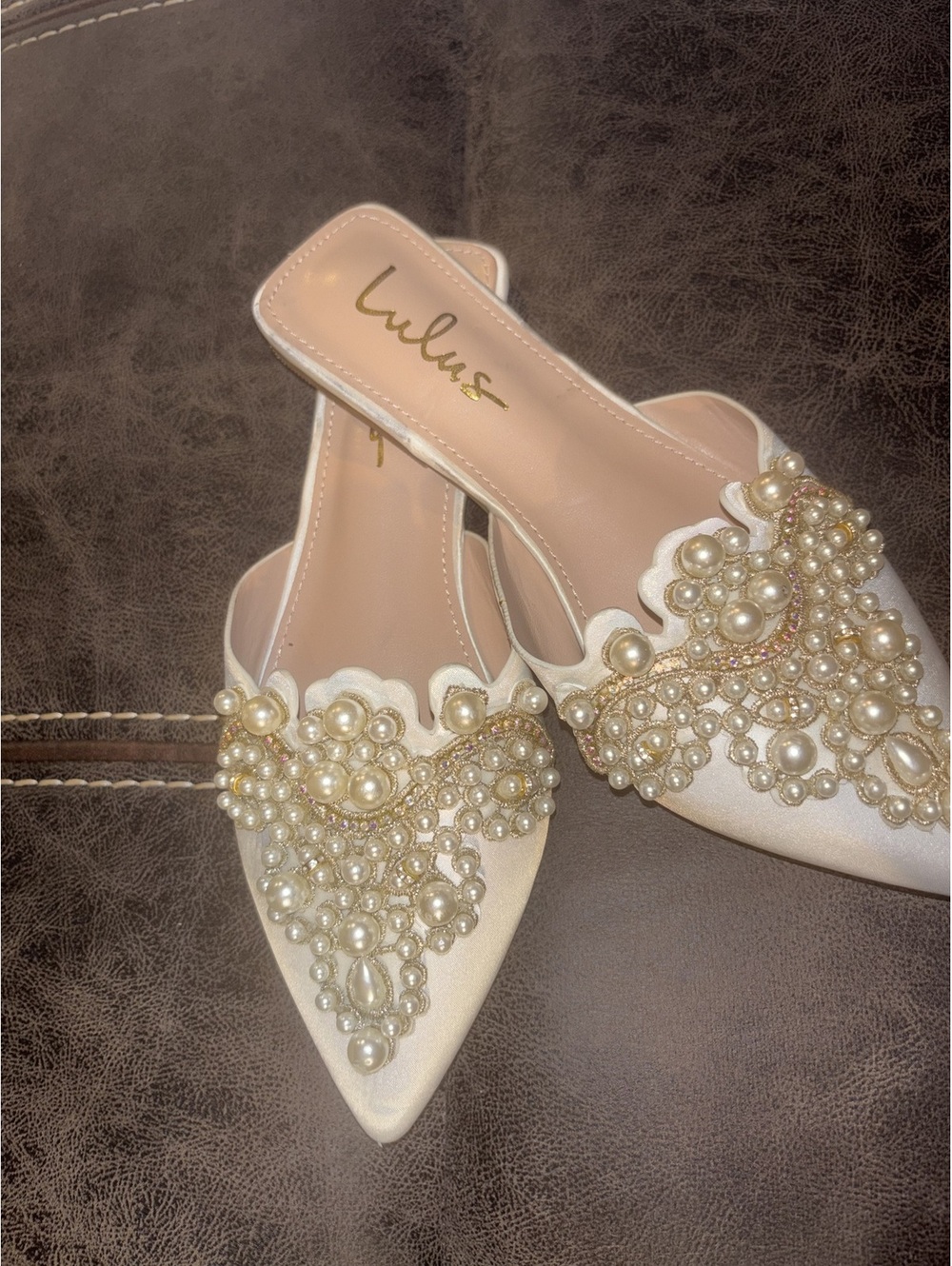 Lulus Pearl Embellished Bridal Mules Ivory Satin Pointed Toe 5.5 - Picture 2 of 6